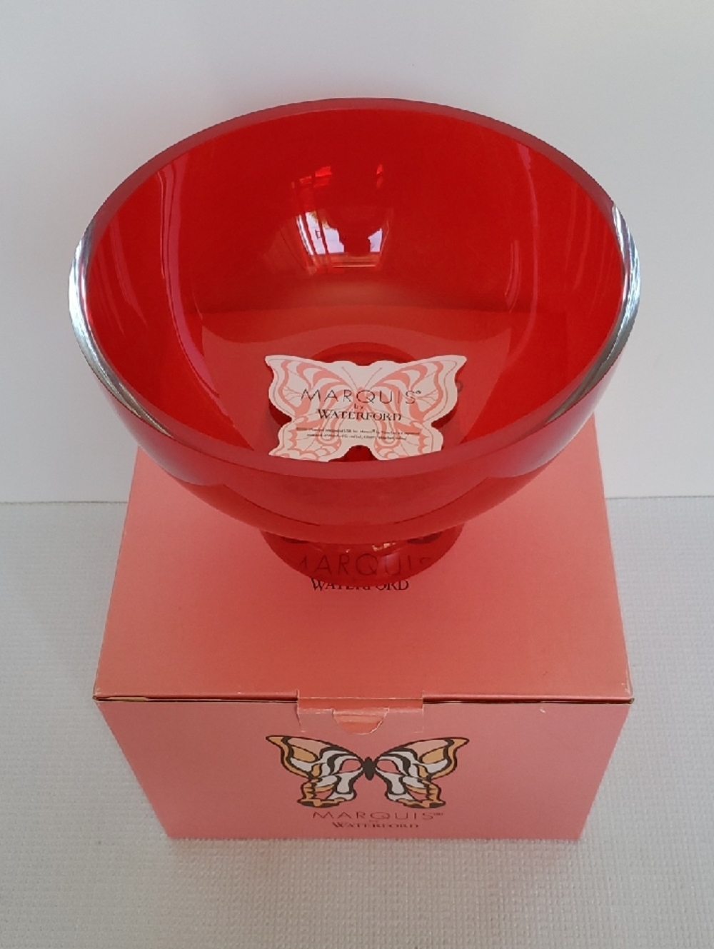 Marquis by Waterford Lipstick Red Tango 8" FTD Glass Bowl